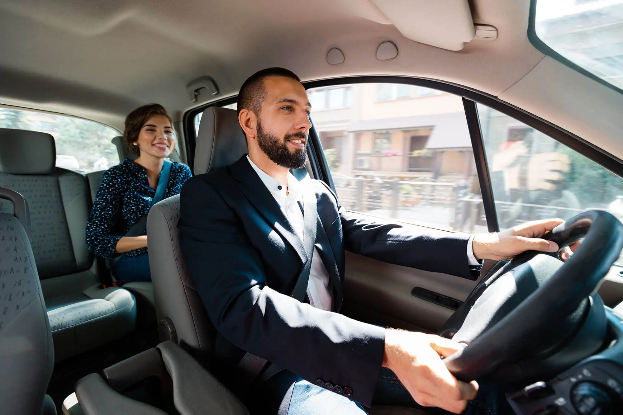 Pourquoi renouveler votre carte professionnelle VTC ?